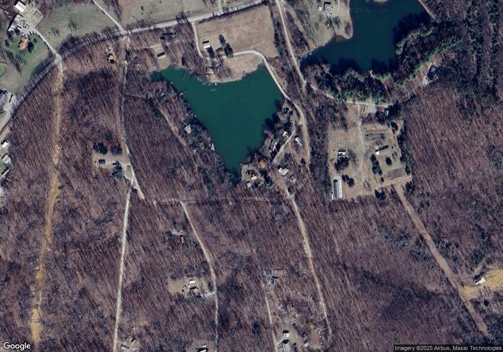 91 Lake St unit 91, Crossville, TN 38572 - photo 1