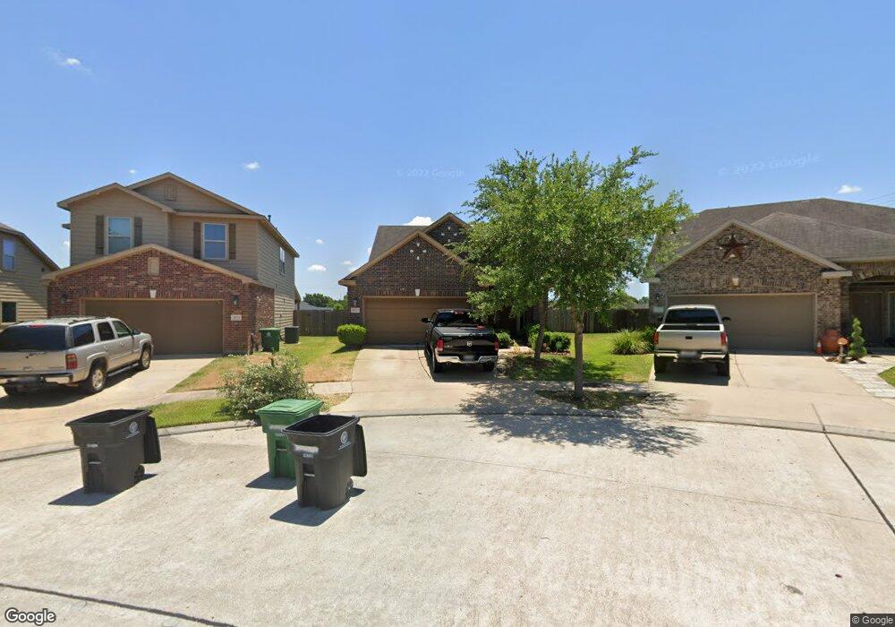 10727 Fuqua Glen Ln, Houston, TX 77075 - photo 1