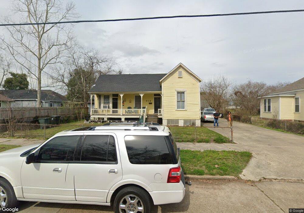 719 Pine St, Lake Charles, LA 70601 - photo 1