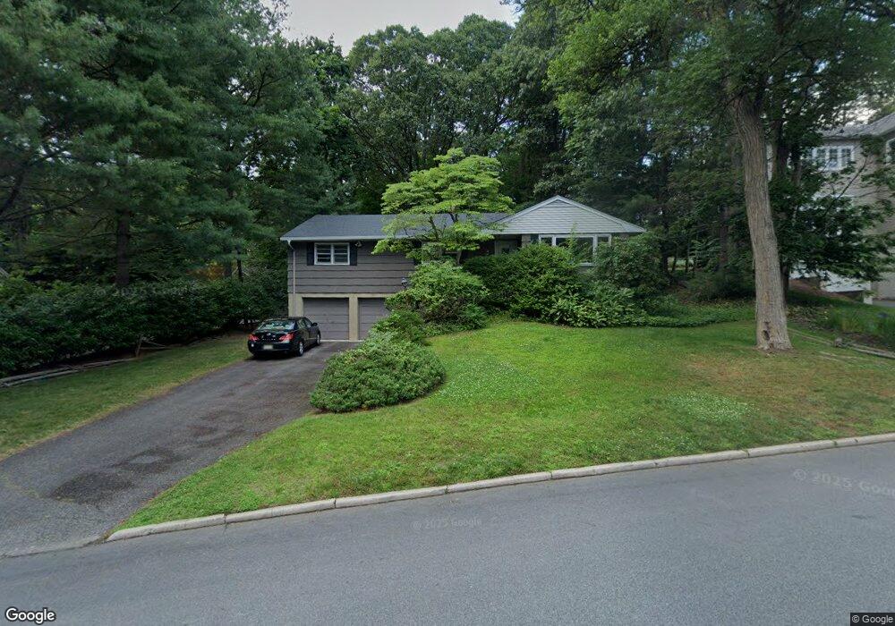 9 Ravine Rd, Tenafly, NJ 07670 - photo 1