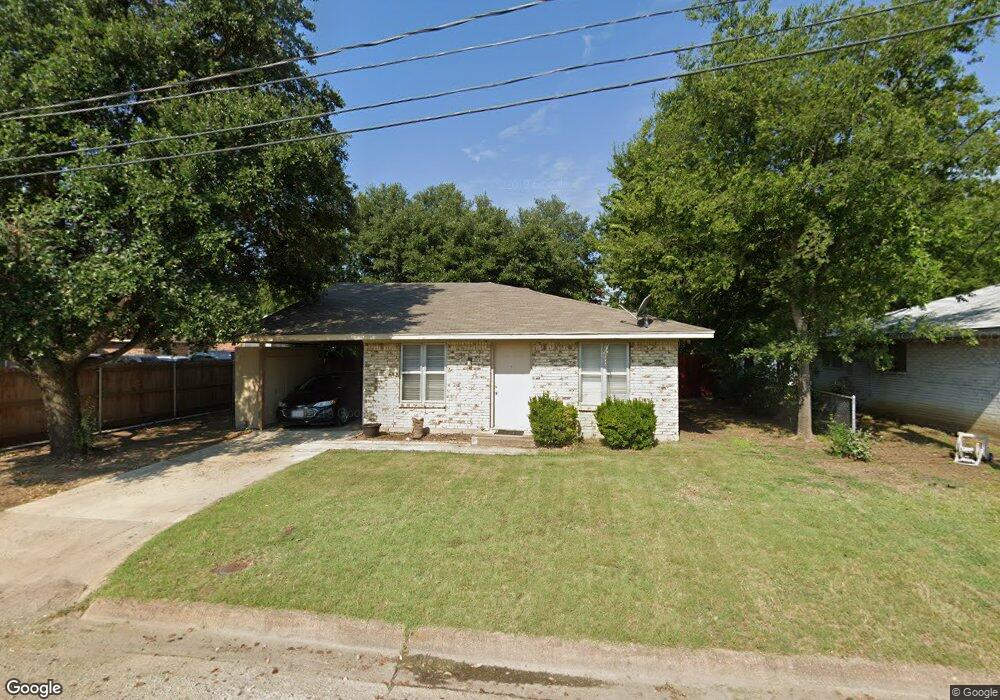 909 N 7th St, Sanger, TX 76266 - photo 1