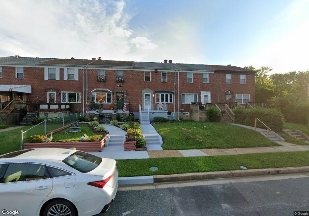 728 Seawall Rd, Essex, MD 21221 - photo 1