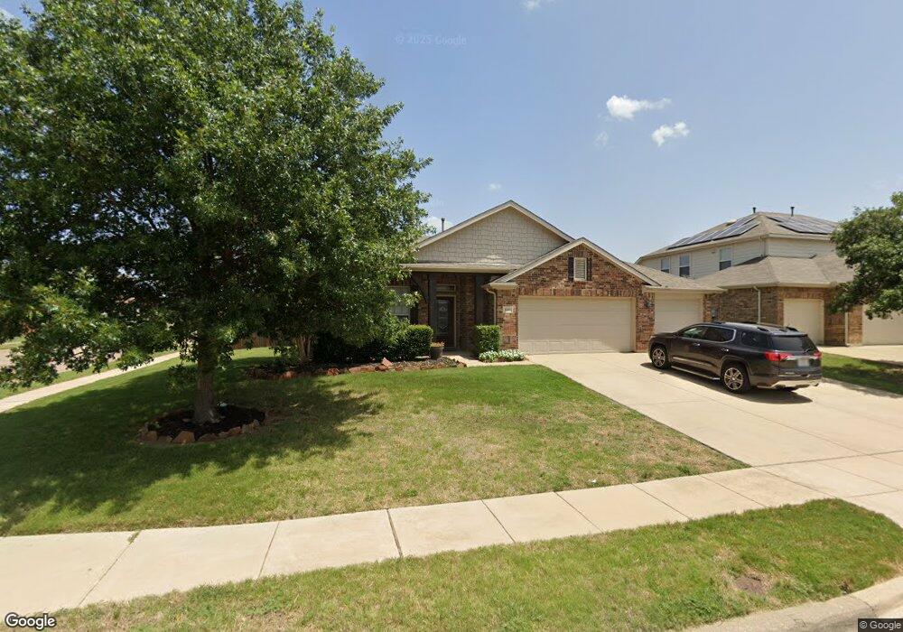 2201 Fairmount Park Dr, Denton, TX 76210 - photo 1