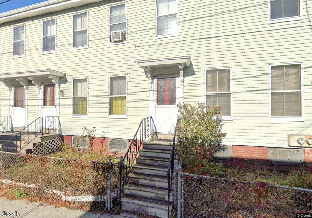 61 Bristol St unit 61, Cambridge, MA 02141 - photo 1