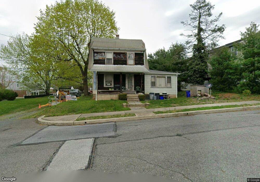 1611 Nolan St, Reading, PA 19605 - photo 1