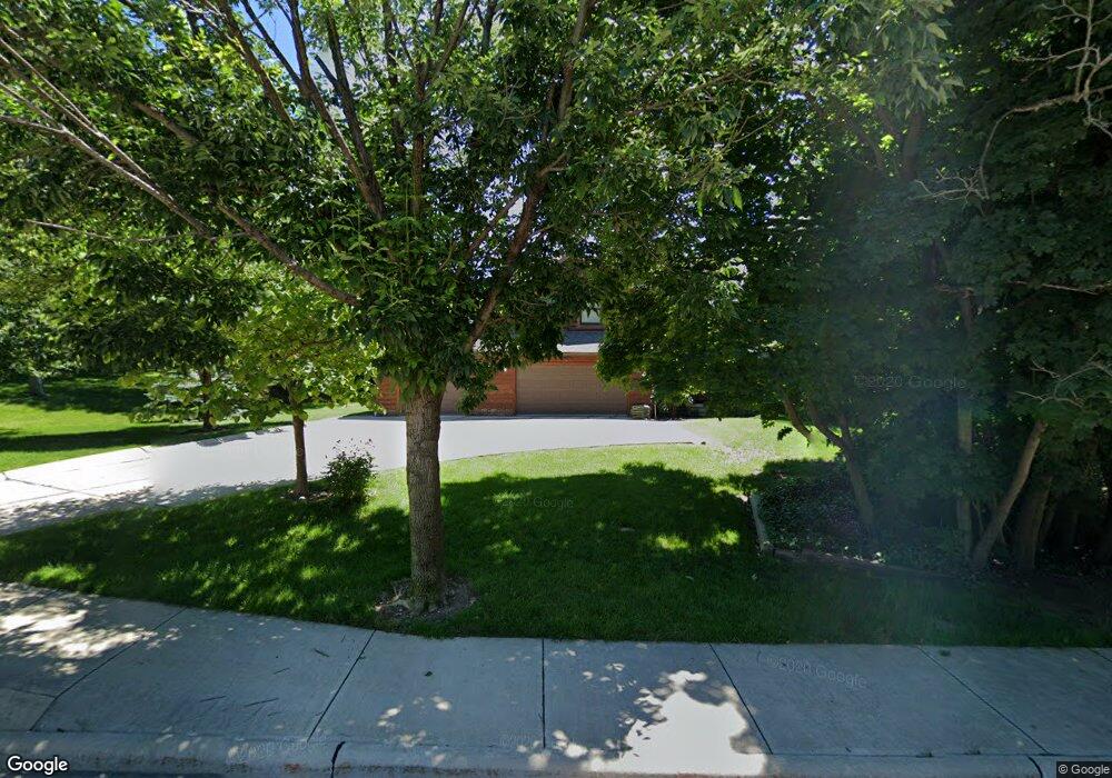 2325 Rockefeller Rd, Wickliffe, OH 44092 - photo 1