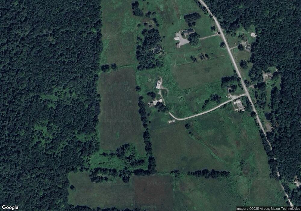 517 Tinkham Rd, North Bennington, VT 05257 - photo 1