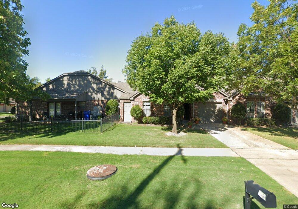 320 S Cedar Ave, Broken Arrow, OK 74012 - photo 1