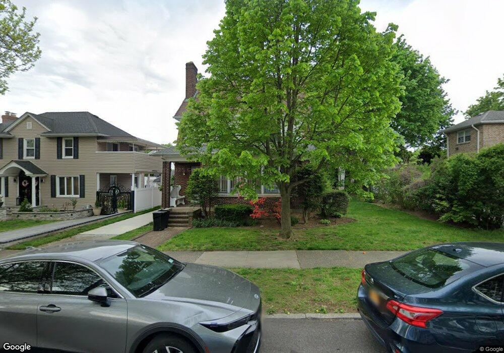 8814 195th Place, Hollis, NY 11423 - photo 1