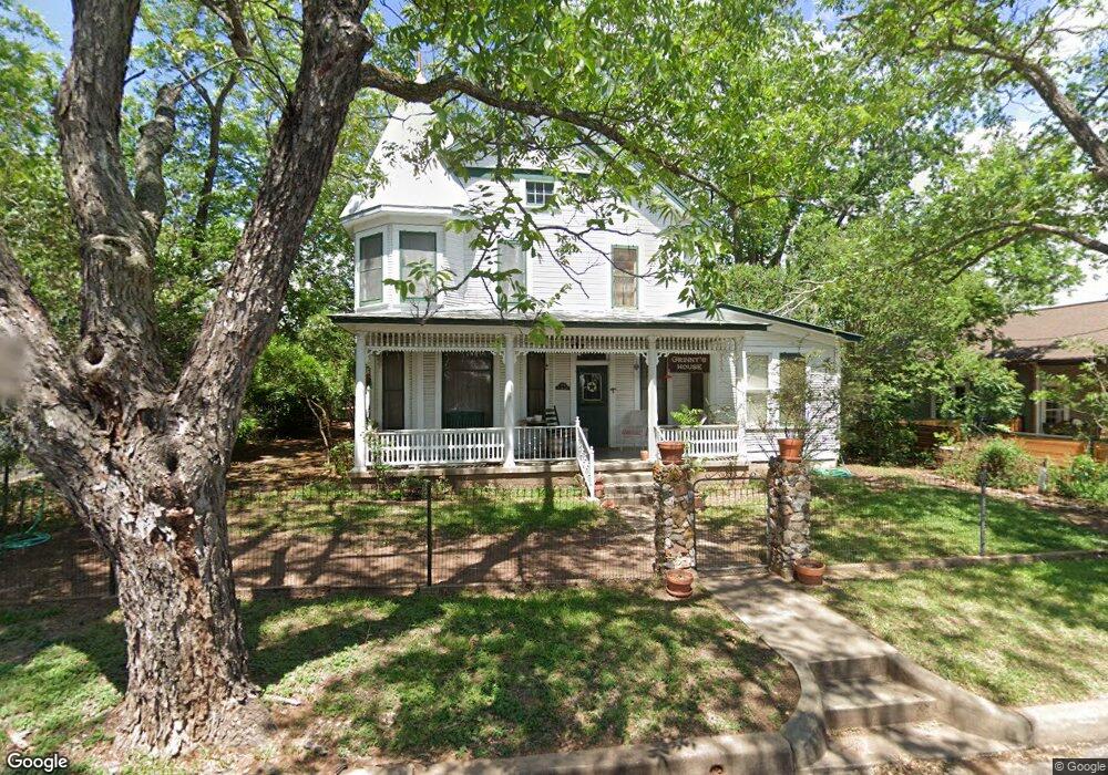516 Saint Marys St, Fredericksburg, TX 78624 - photo 1