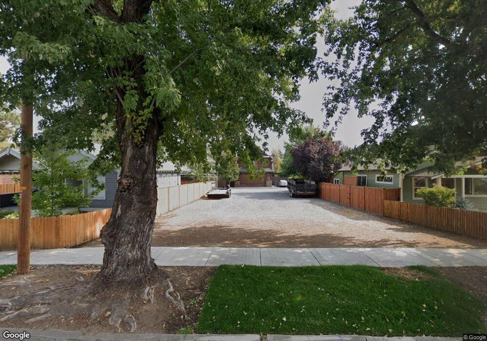 1044 NW Columbia St, Bend, OR 97701 - photo 1