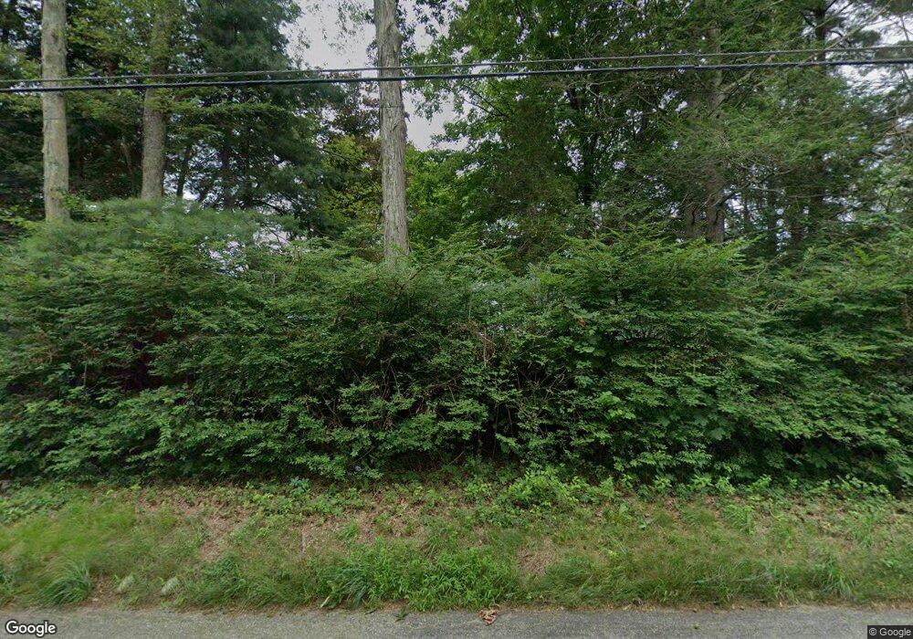 76 Colburn Rd, Canterbury, CT 06331 - photo 1