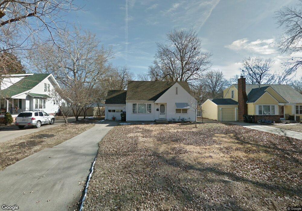 1800 SW Seabrook Ave, Topeka, KS 66604 - photo 1