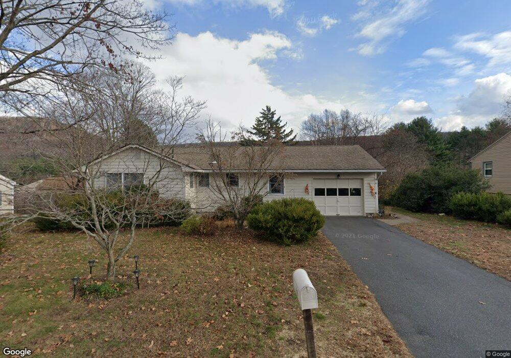 10 Overlook Dr, Easthampton, MA 01027 - photo 1