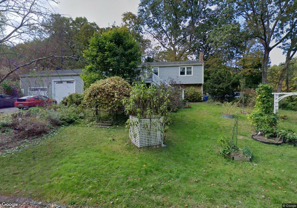 17 Oak Knoll Rd, East Hampton, CT 06424 - photo 1