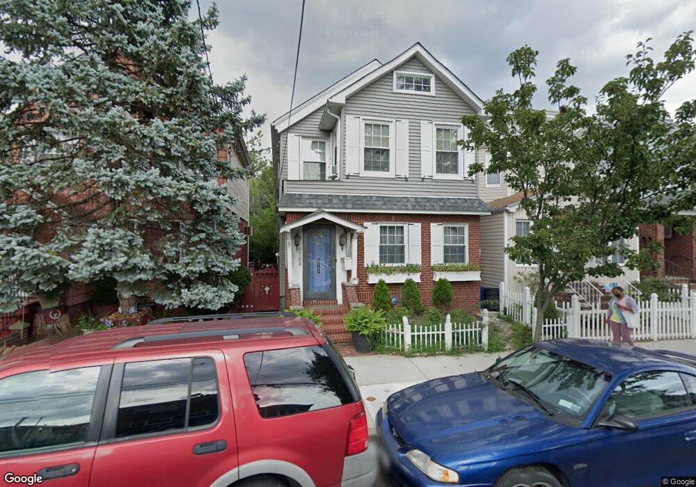 8751 110th St, Richmond Hill, NY 11418 - photo 1