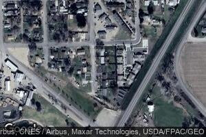 514 E C St, Granger, WA 98932
