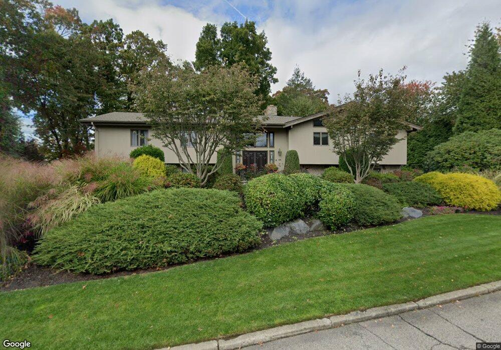 44 Jonathan Way, Cranston, RI 02920 - photo 1