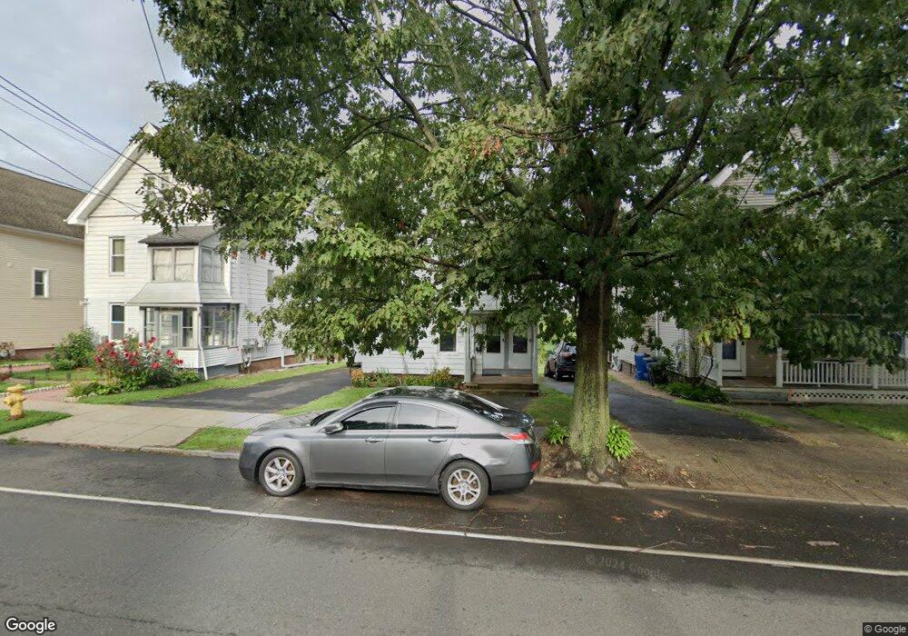 1098 Townsend Ave, New Haven, CT 06512 - photo 1