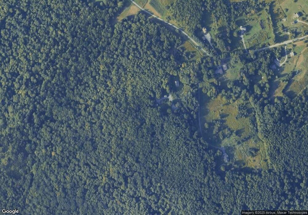 77 Richards Rd, Fairfax, VT 05454 - photo 1