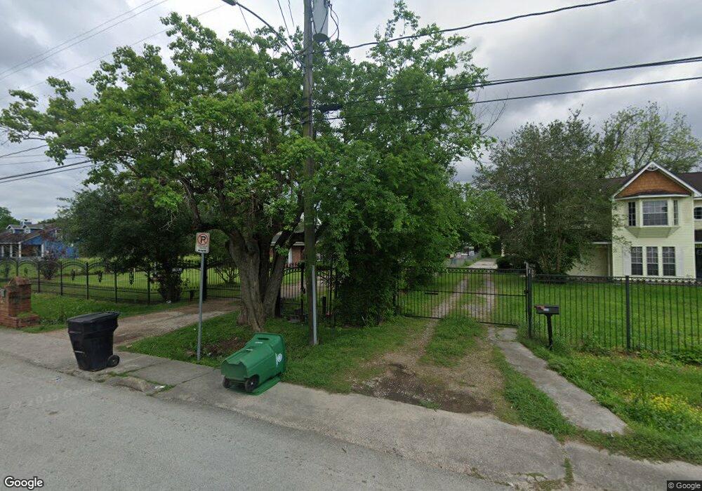 1534 Skinner Rd, Houston, TX 77093 - photo 1