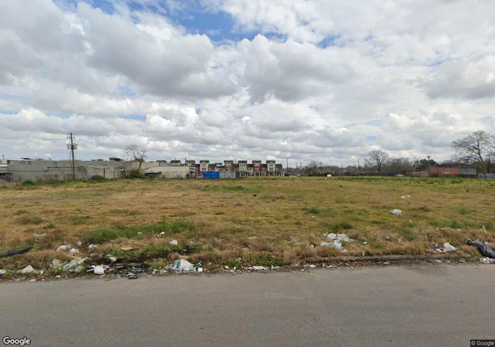 5915 Schroeder Rd, Houston, TX 77021 - photo 1