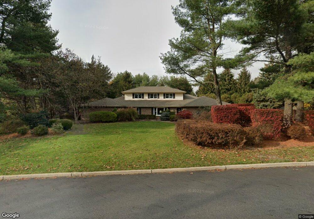 376 Freemans Ln, Franklin Lakes, NJ 07417 - photo 1