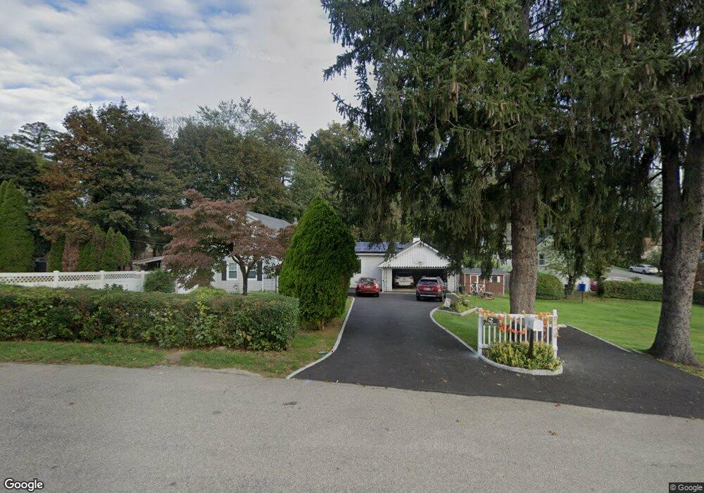 2 Elm St, Cortlandt Manor, NY 10567 - photo 1