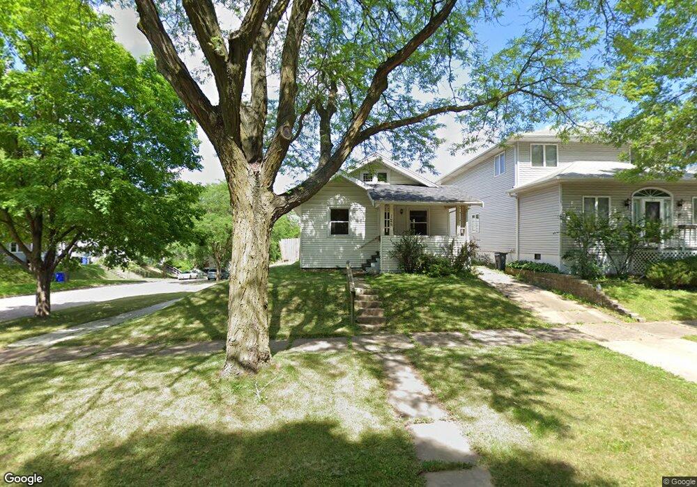 125 12th St NW, Cedar Rapids, IA 52405 - photo 1