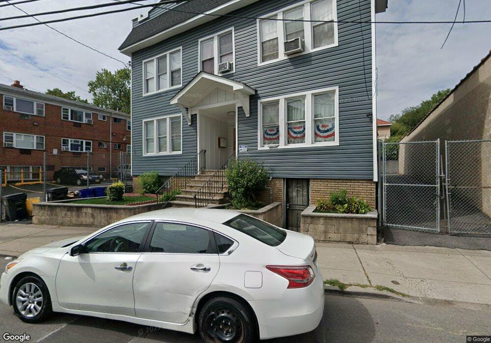 129 Stuyvesant Ave, Newark, NJ 07106 - photo 1