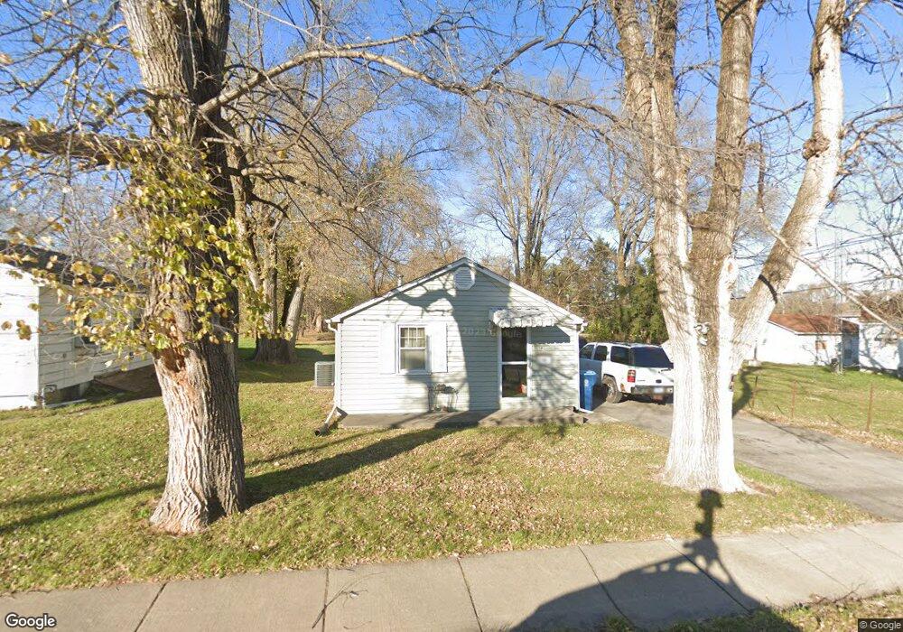 346 Maple St, Oglesby, IL 61348 - photo 1