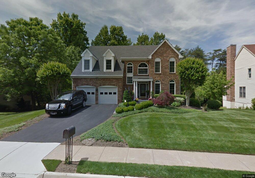 13598 Bare Island Dr, Chantilly, VA 20151 - photo 1