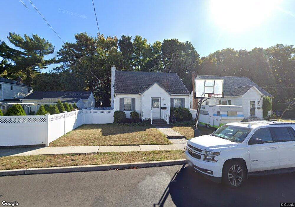 233 Jefferson St, Franklin Square, NY 11010 - photo 1