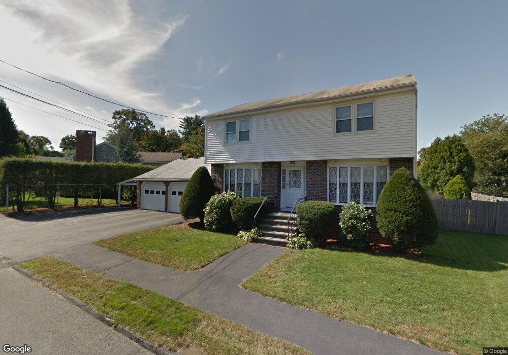 4 Hall Rd, Stoneham, MA 02180 - photo 1