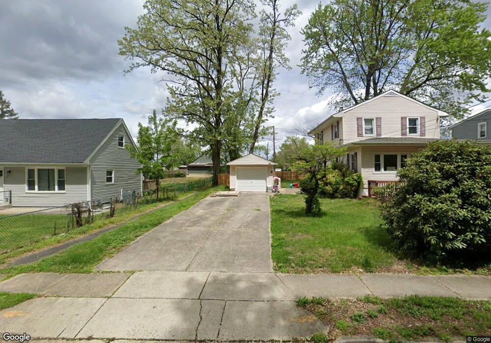 317 Woodbury Lake Dr, Woodbury, NJ 08096 - photo 1