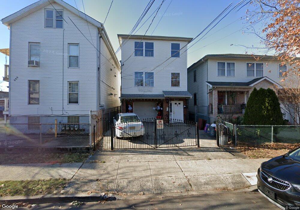 642 S Park St, Elizabethport, NJ 07206 - photo 1