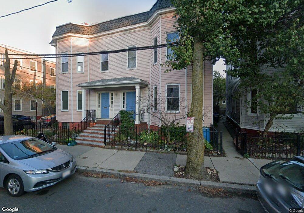 454 Windsor St unit 1, Cambridge, MA 02141 - photo 1