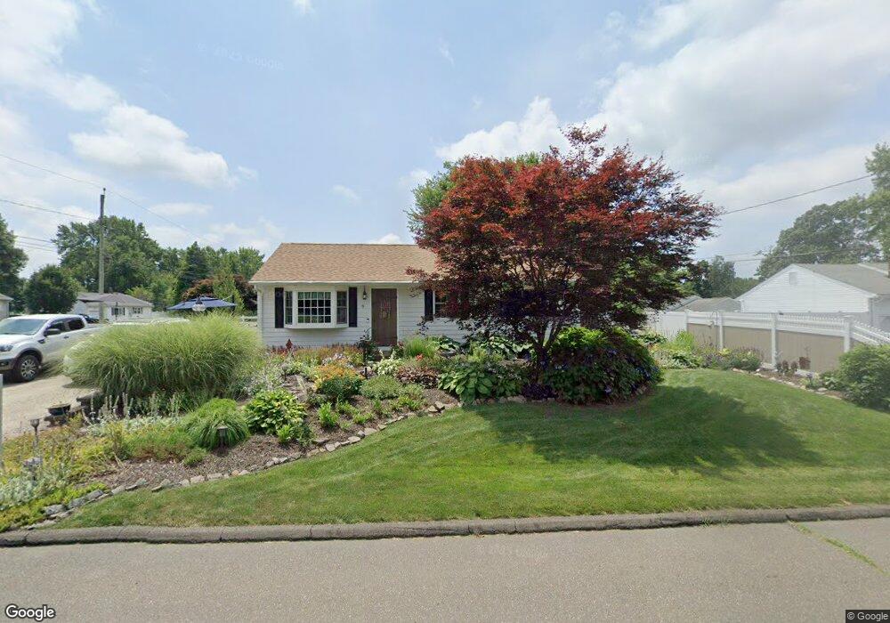 8 Stevens St, Wallingford, CT 06492 - photo 1