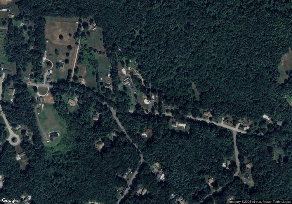 83 Pine St, Danville, NH 03819 - photo 1