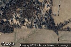 215 Sycamore Dr, Livermore, KY 42352