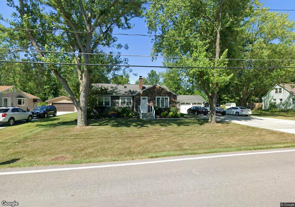 2803 Stenzel Ave, North Tonawanda, NY 14120 - photo 1