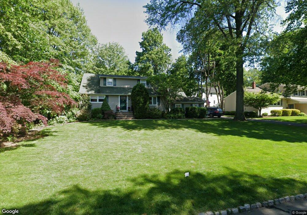 46 Dorr Rd, New Providence, NJ 07974 - photo 1