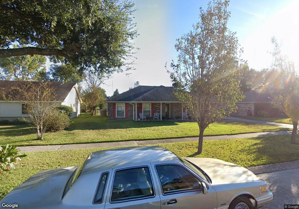 433 Brokenbough Dr, Slidell, LA 70458 - photo 1