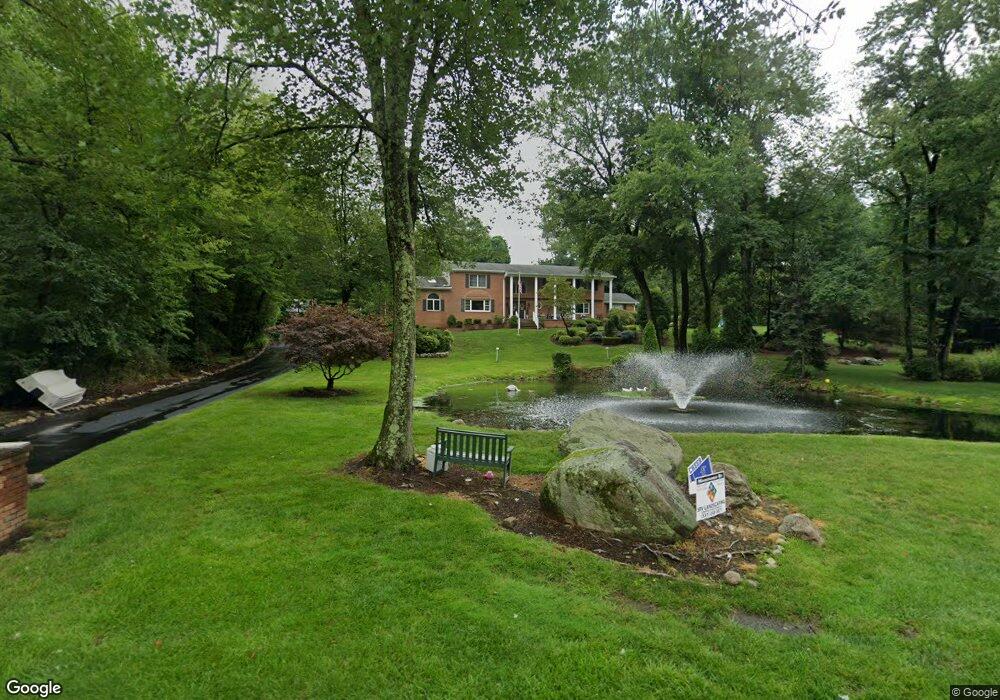 715 Orchard Ln, Franklin Lakes, NJ 07417 - photo 1