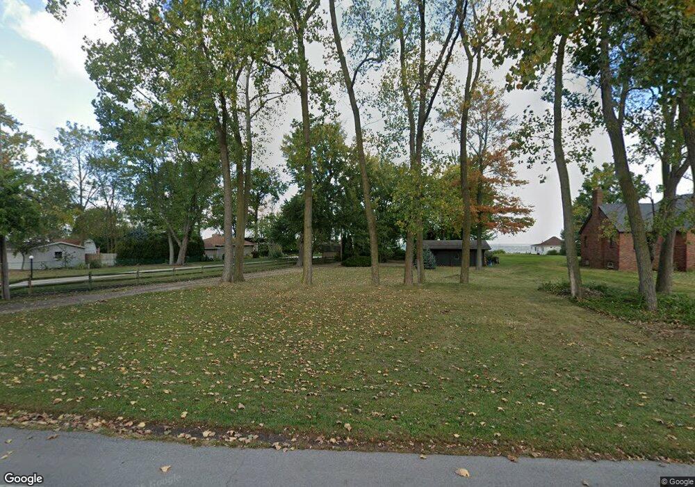 5435 E Lake Rd, Sheffield Lake, OH 44054 - photo 1