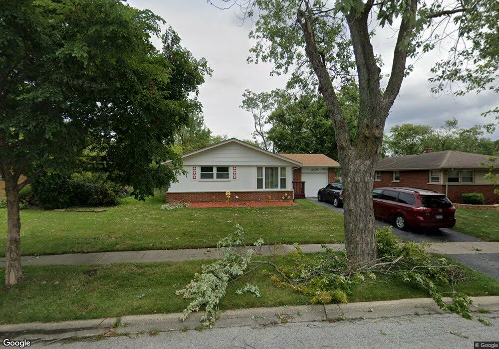 17107 Elm Dr, Hazel Crest, IL 60429 - photo 1