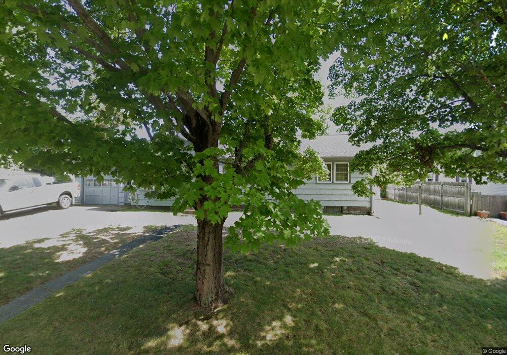 94 Stanmore Rd, Warwick, RI 02889 - photo 1