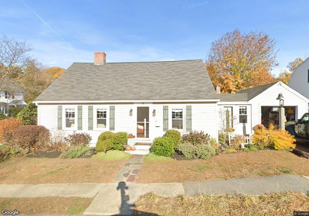 24 Farrell St, Newburyport, MA 01950 - photo 1