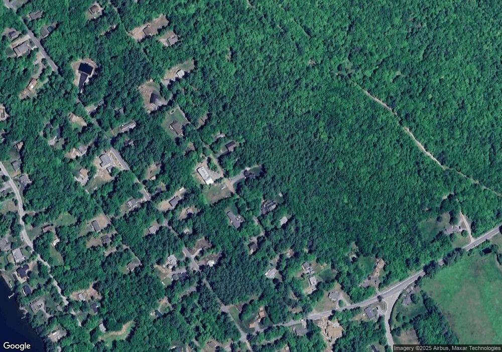 84 Dix St, Bristol, NH 03222 - photo 1