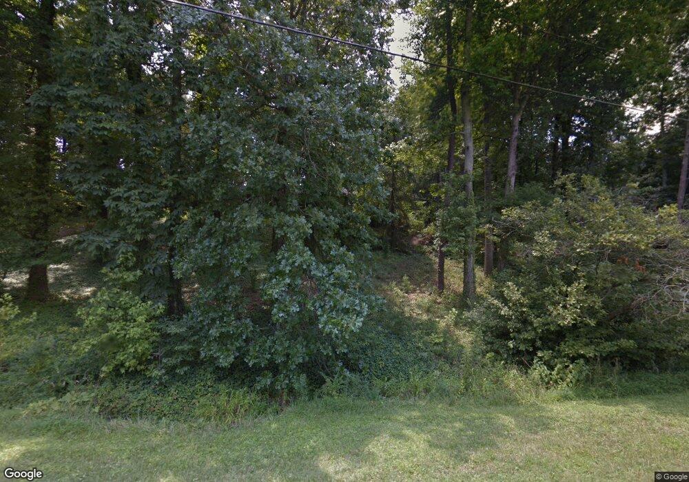 2209 Meadowlark Rd, High Point, NC 27265 - photo 1